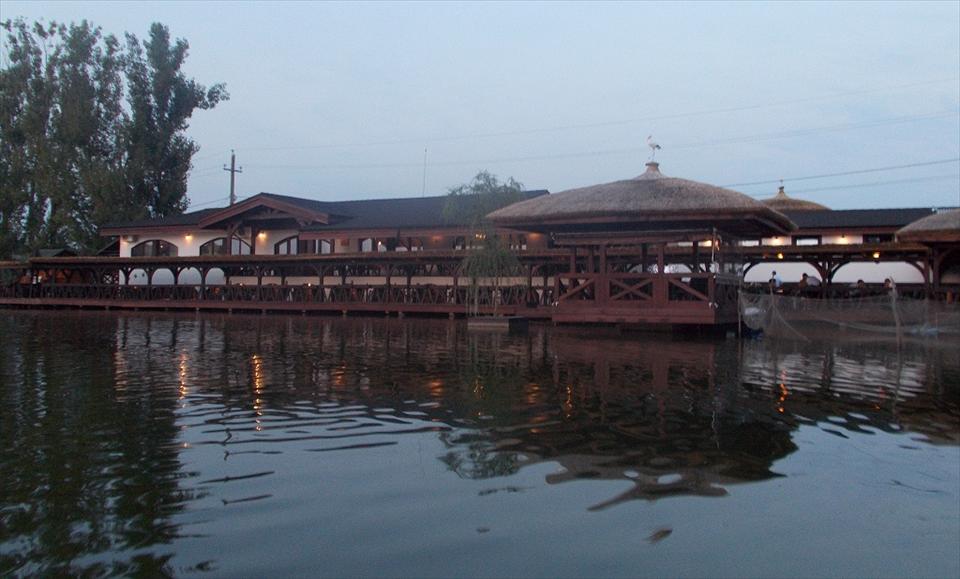 Restaurant Laguna Verde - Balotesti Fieni